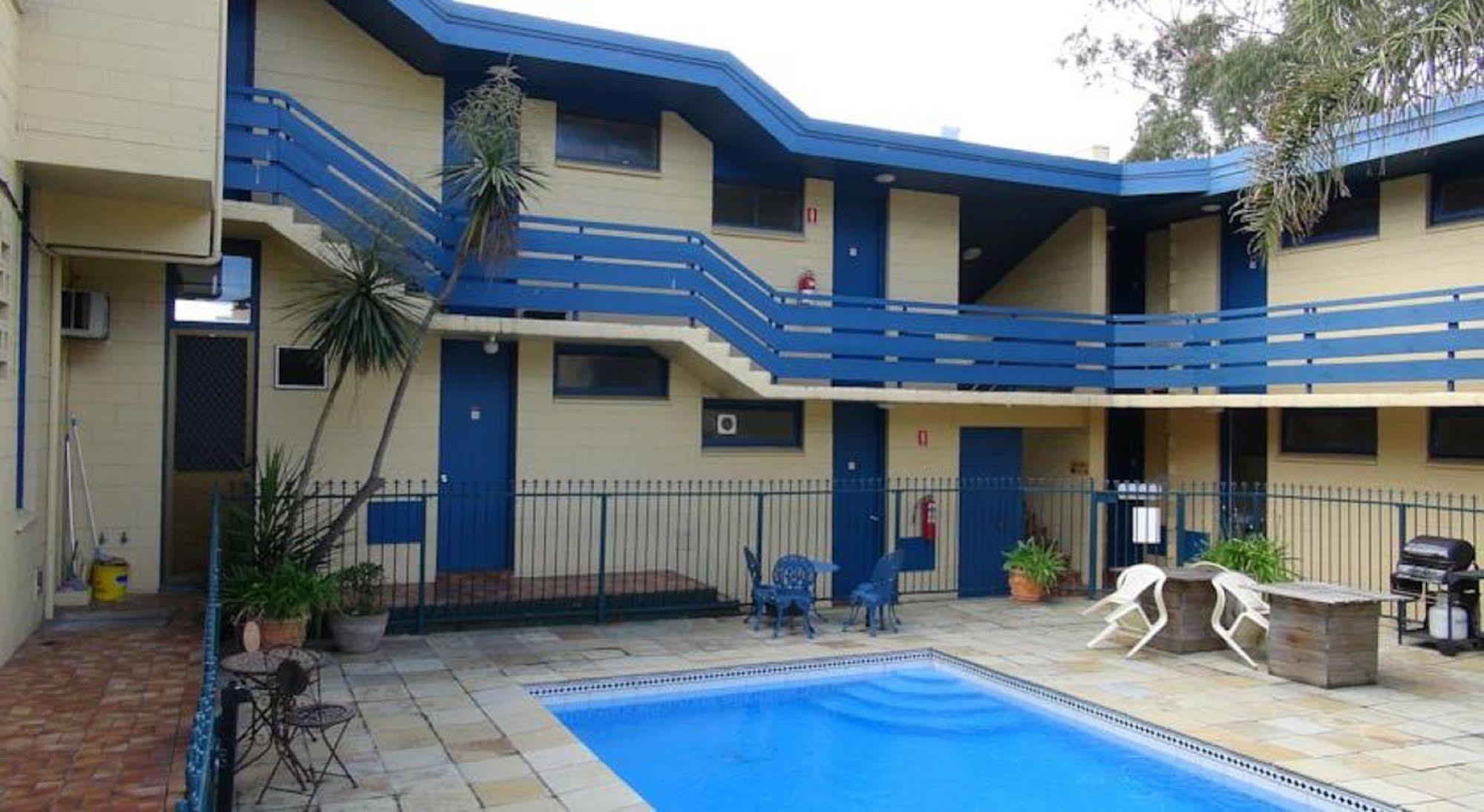 Pathfinder Motel Мельбурн Екстер'єр фото
